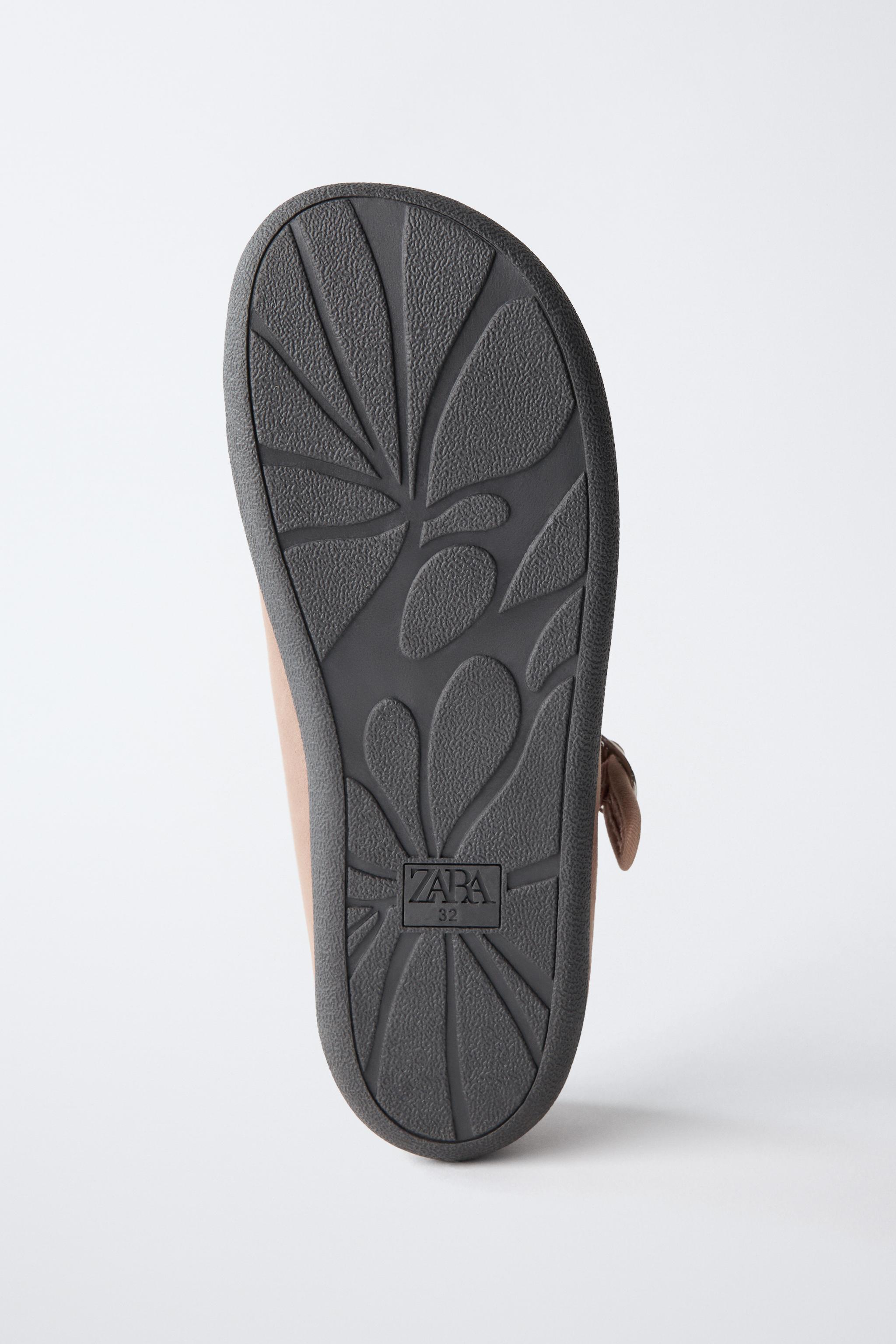 BAREFOOT BALLET FLATS